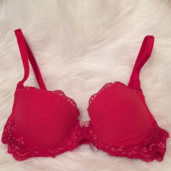 Victoria's Secret Other - Victoria Secret Bra😍❤️